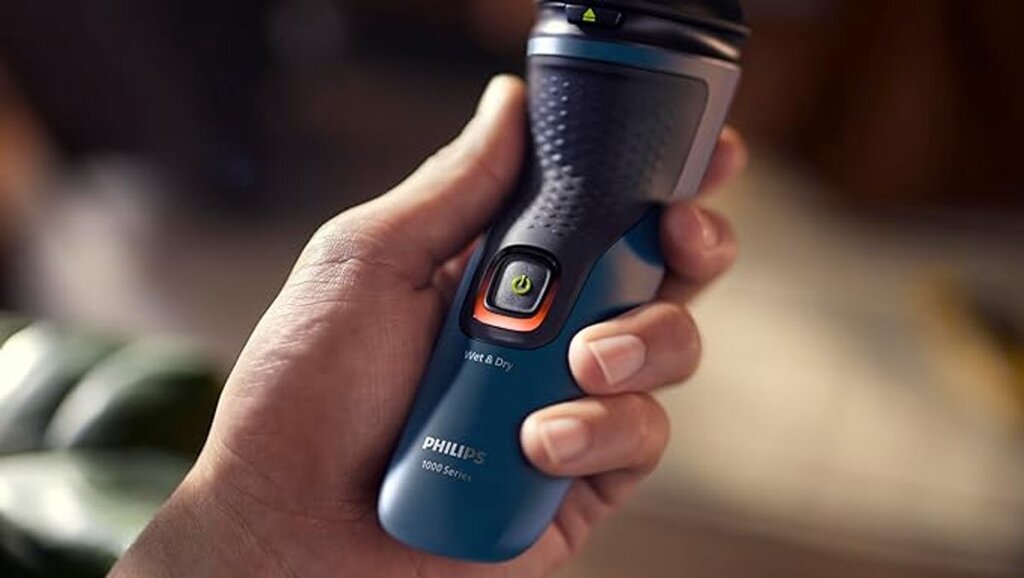 philips-s1151-roterend-scheerapparaat-zwart-blauw-voorkant-03