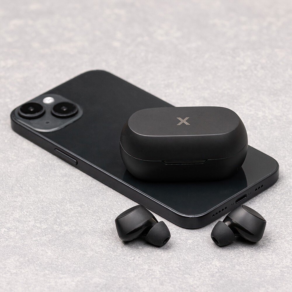 maxlief-bluetooth-draadloze earbuds-oplaadcase-zwart-voorkant-04