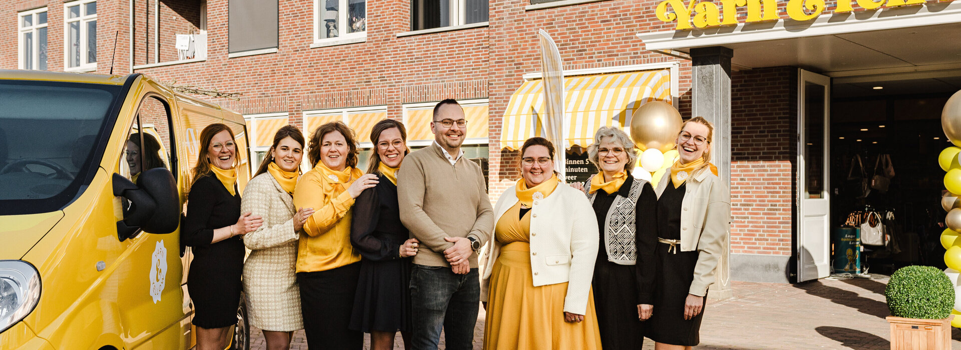 Team voor Winkel met Bus