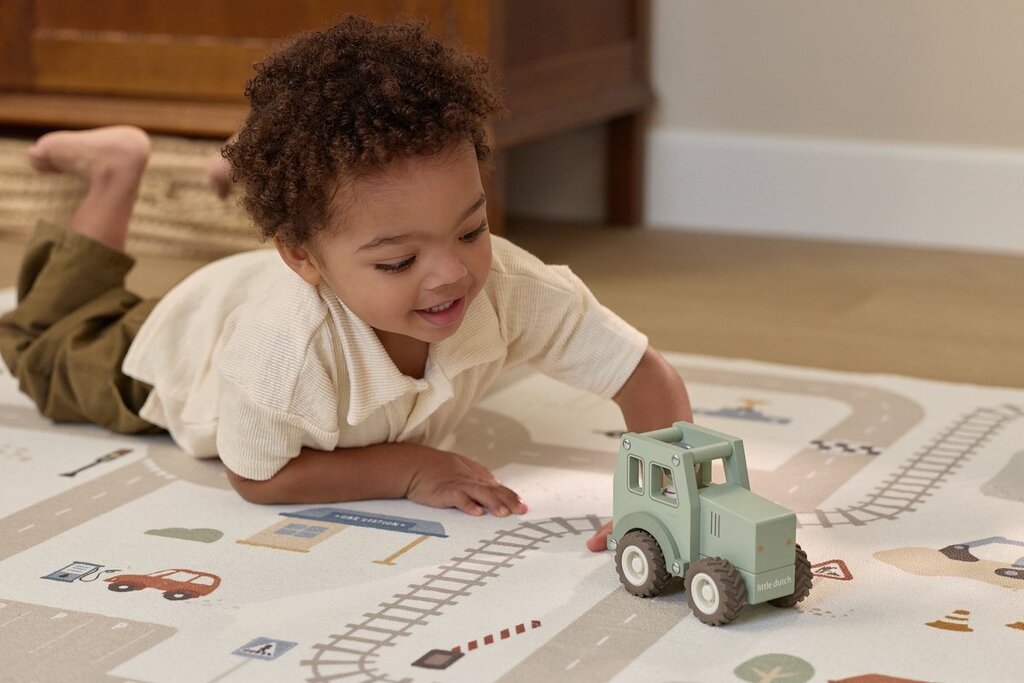 LITTLE DUTCH TRACTOR 2