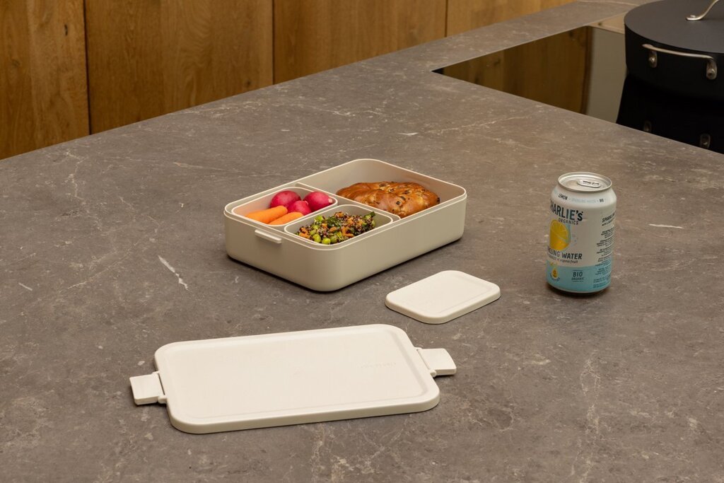 brabantia-make-take-lunchbox-broodtrommel-large-kunststof-soft-beige-voorkant-05