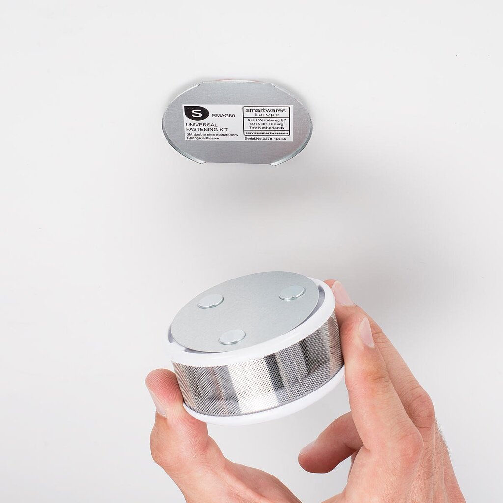 smartwares-rookmelder-universele-bevestigingsset-voorkant-03