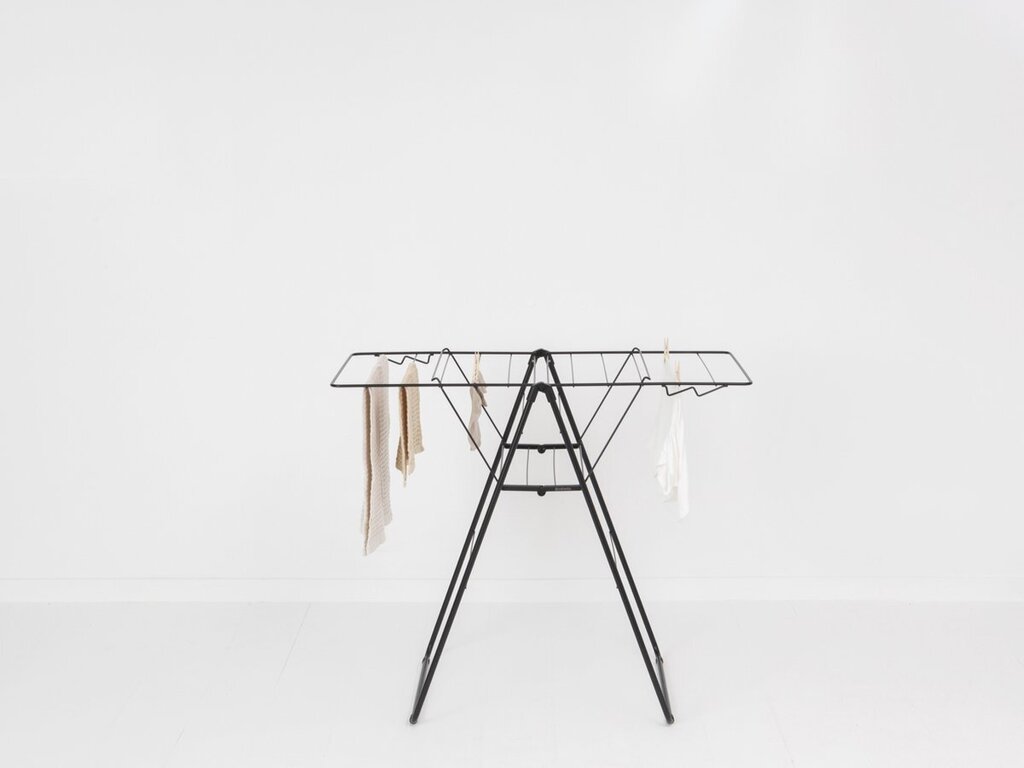 brabantia-hagon-droogrek-inklapbaar-15-meter-zwart-voorkant-03