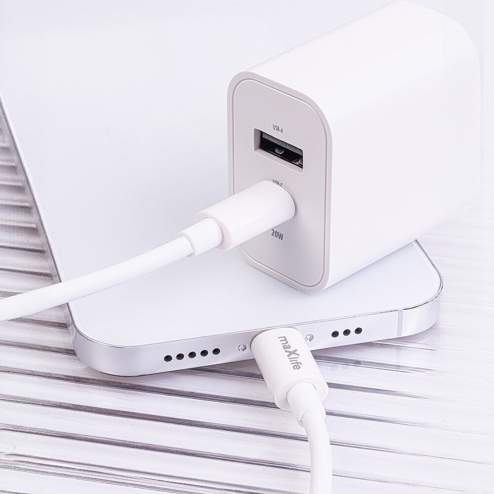 maxlife-usb-usb-c-snellader-20w-wit-lightning-kabel-1m-voorkant-03