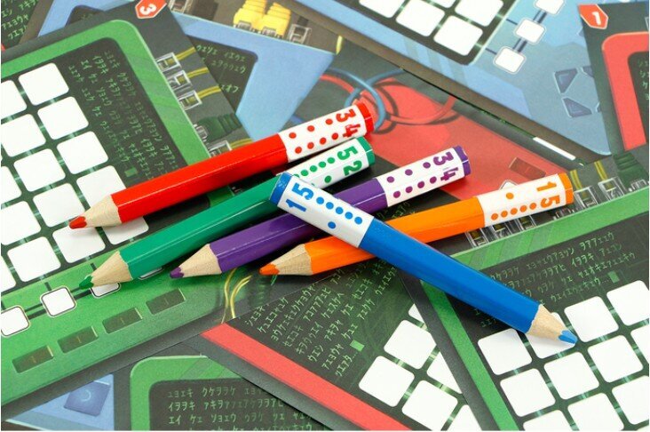 999-games-pick-a-pen-hackers-voorkant-03