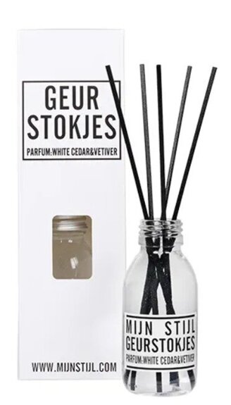 mijn-stijl-geurstokjes-white-cedar-en-vetiver-voorkant-01