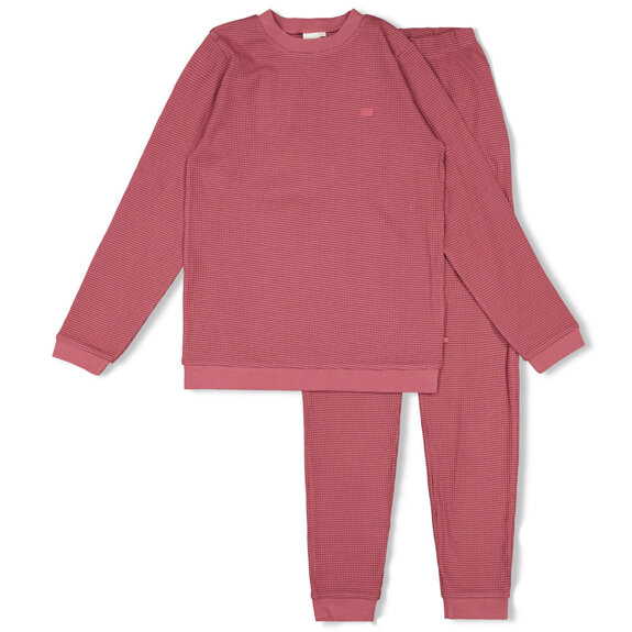 feetje-wafelpyjama-family-limited-edition-2025-berry-volwassen-voorkant-01